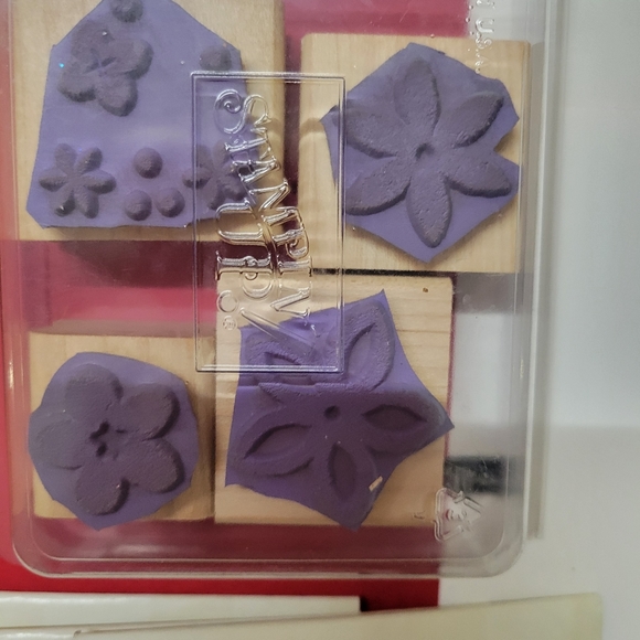 Stampin' Up! Burst Into Bloom Wooden Block Rubber stamp set. - Picture 3 of 5